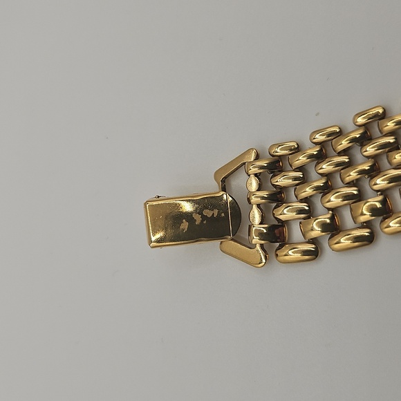 Luxurious Vintage Gold Plated Necklace - Picture 3 of 12